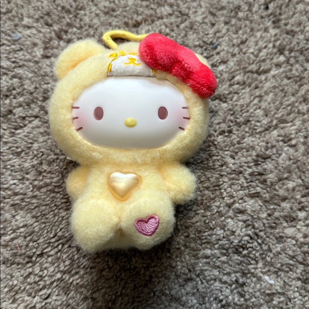 Hello Kitty Teddy Pajamas Plush Pendant Keychain - Sunshine Pajamas - Picture 2 of 4